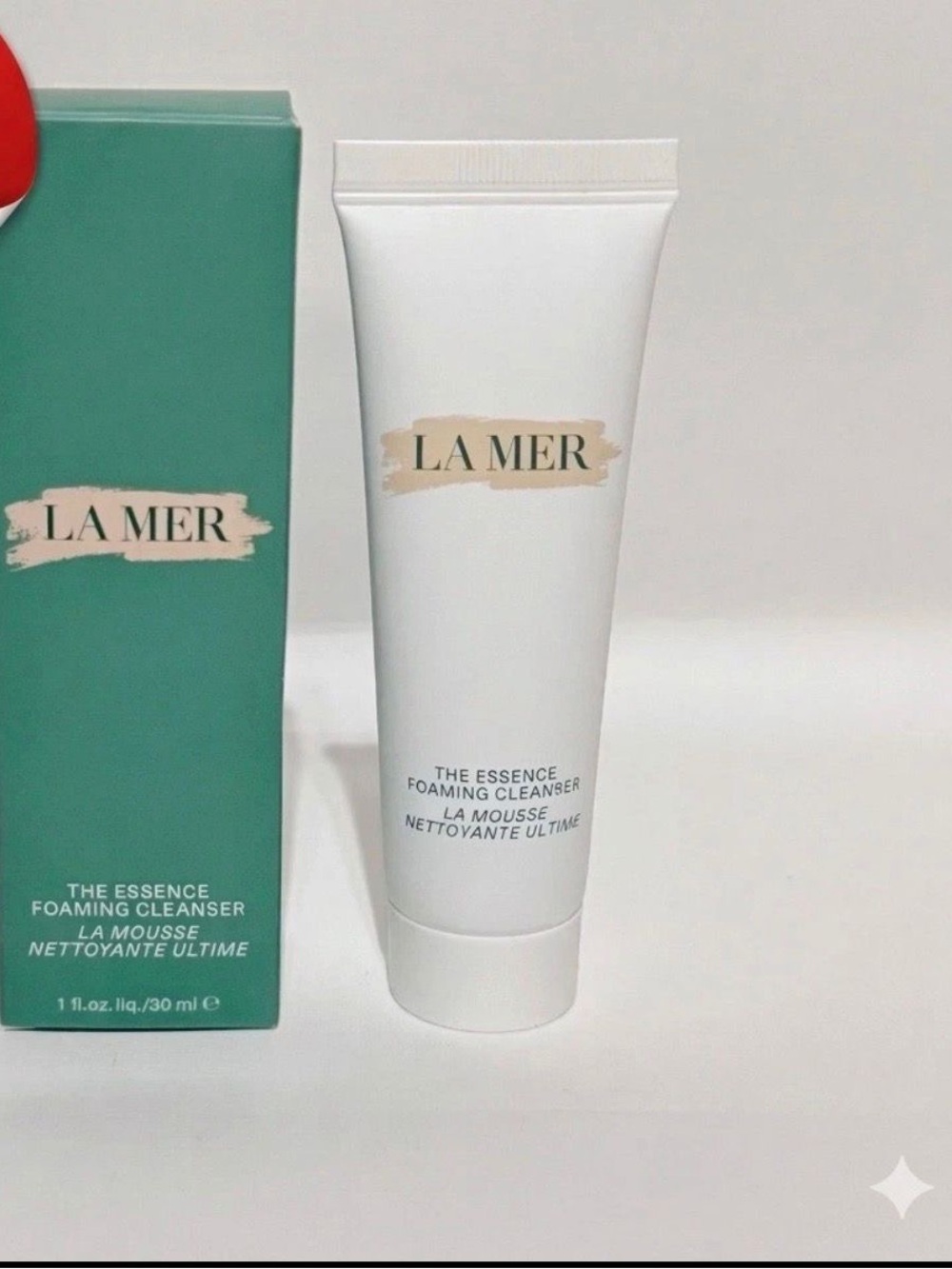 La Mer The essence Foaming Cleanser 1 oz / 30ml New in box sealed - Picture 3 of 4